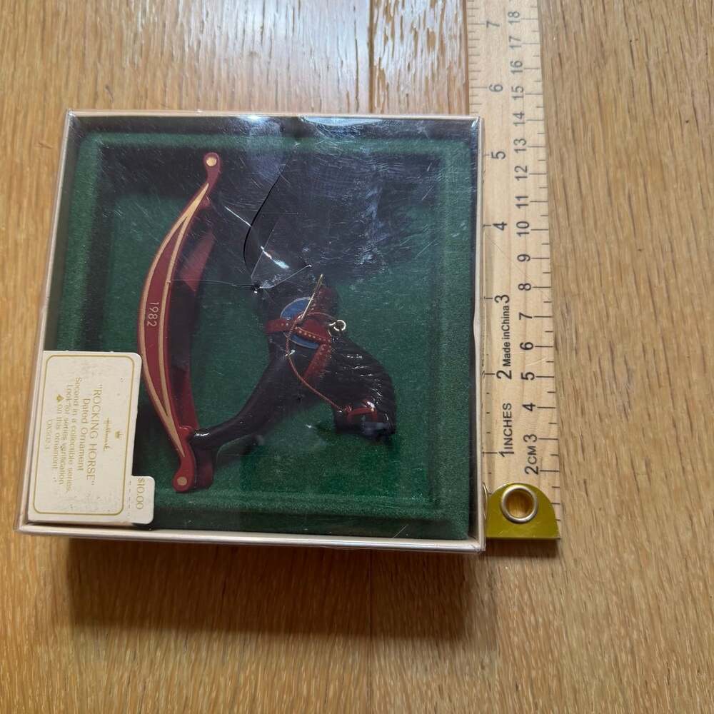 Hallmark Keepsake 1982 Rocking Horse 2nd Series Vintage Christmas Ornament - Picture 5 of 6